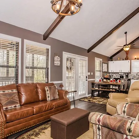 Fox's Den Villa